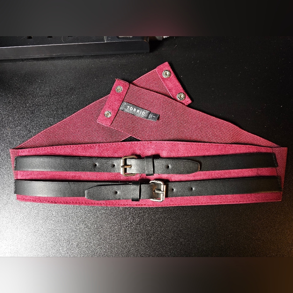 Torrid size 1 burgundy waist belt